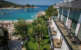 Hotel Denoel